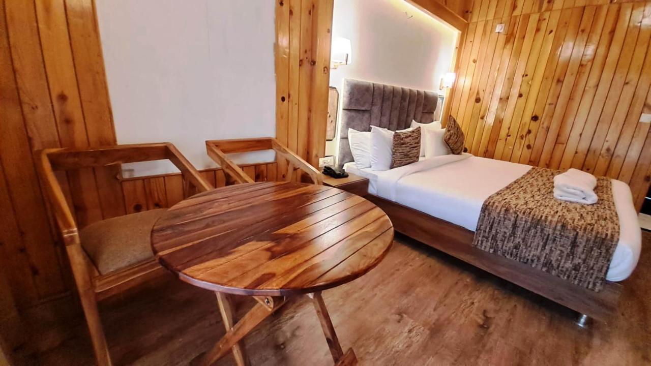 Qcent Woods Resort & Spa, Rishīkesh 外观 照片