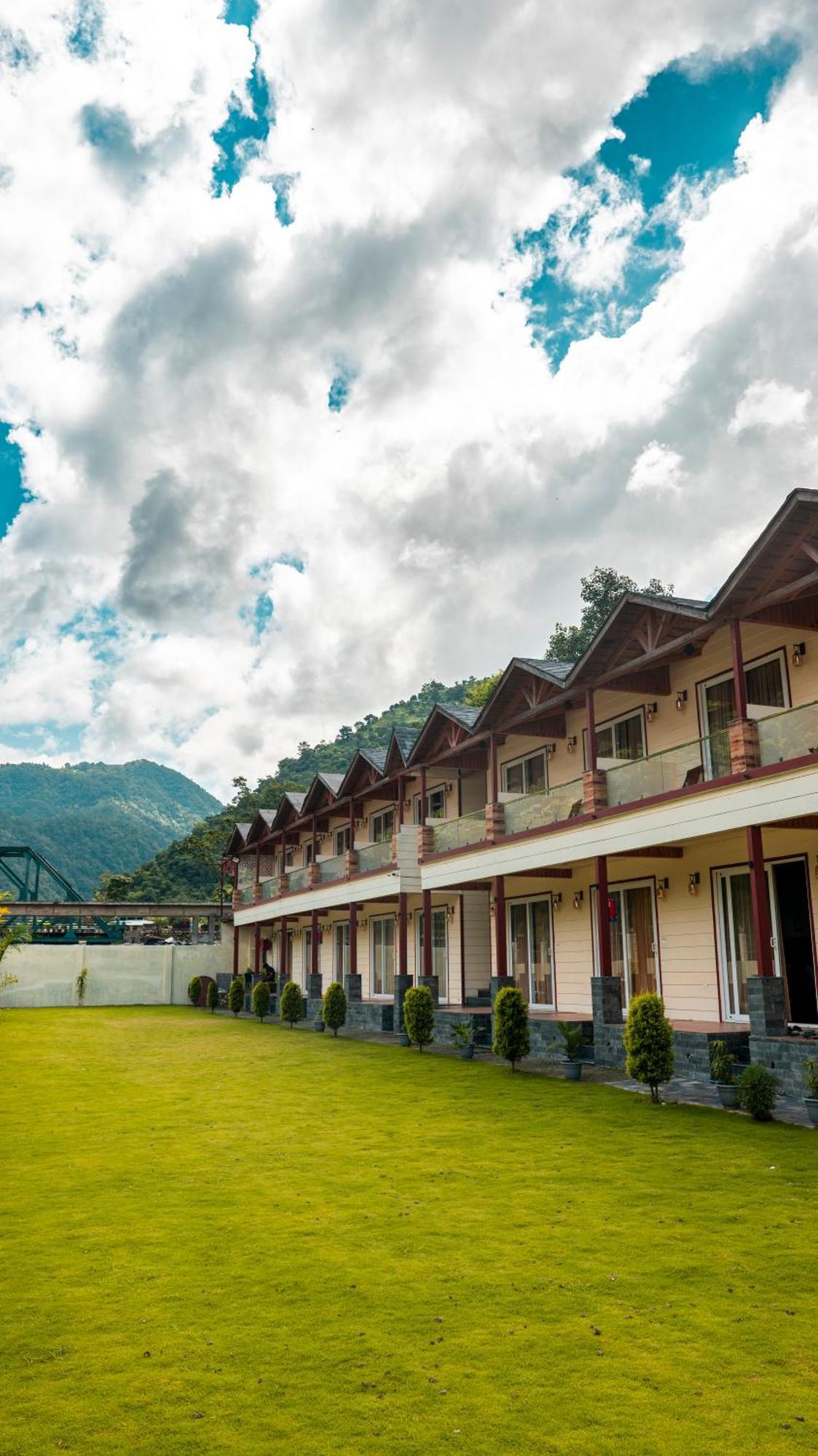 Qcent Woods Resort & Spa, Rishīkesh 外观 照片